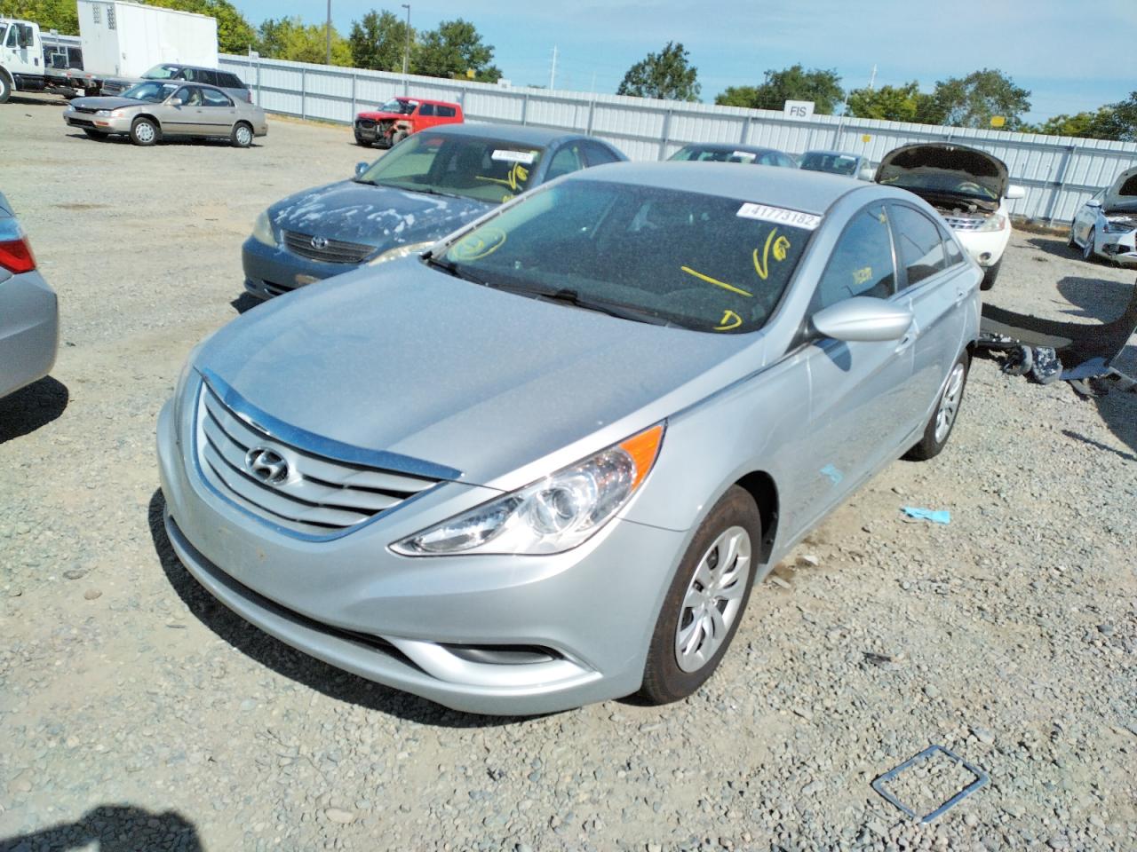 Photo 2 from auction – 2012 HYUNDAI SONATA GLS with VIN 5NPEB4AC3CH398411