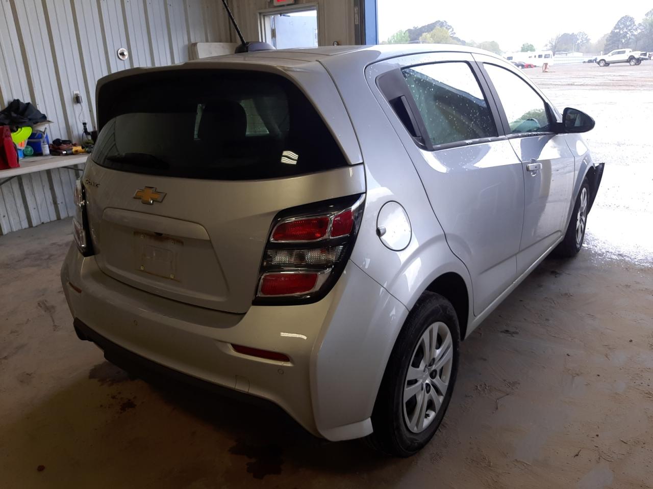 Photo 4 from auction – 2020 CHEVROLET SONIC with VIN 1G1JG6SB2L4126562