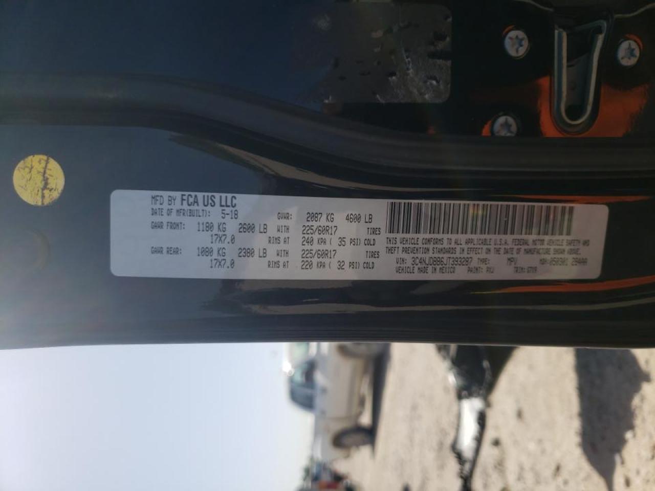 Photo 10 from auction – 2018 JEEP COMPASS with VIN 3C4NJDBB6JT393287
