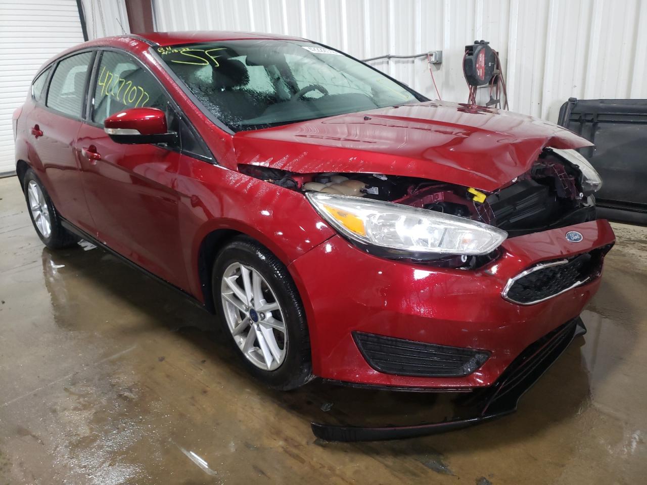 FORD FOCUS SE 2017 مع رقم تعريف المركبة 1FADP3K29HL208844 - صورة من المزاد