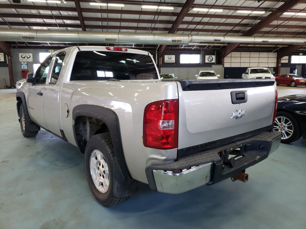 Photo 3 from auction – 2008 CHEVROLET SILVERADO with VIN 2GCEK19J581312333