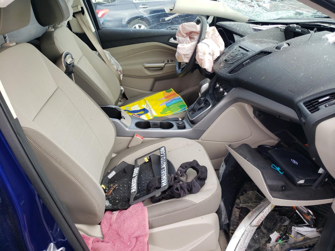 Photo 5 from auction – 2014 FORD ESCAPE SE with VIN 1FMCU0GX2EUB64530