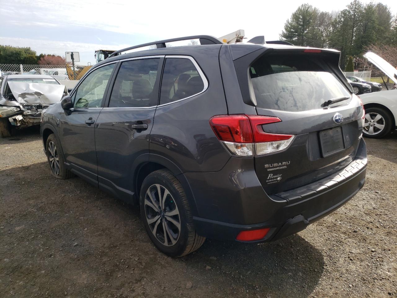 Photo 3 from auction – 2020 SUBARU FORESTER L with VIN JF2SKASC2LH426084