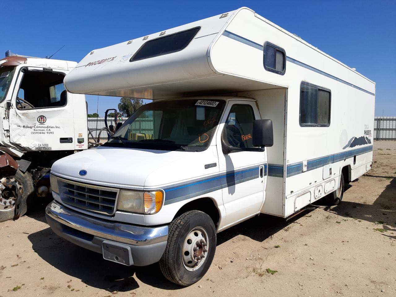 Photo 2 from auction – 1997 FORD ECONOLINE with VIN 1FDKE30GXTHB25856