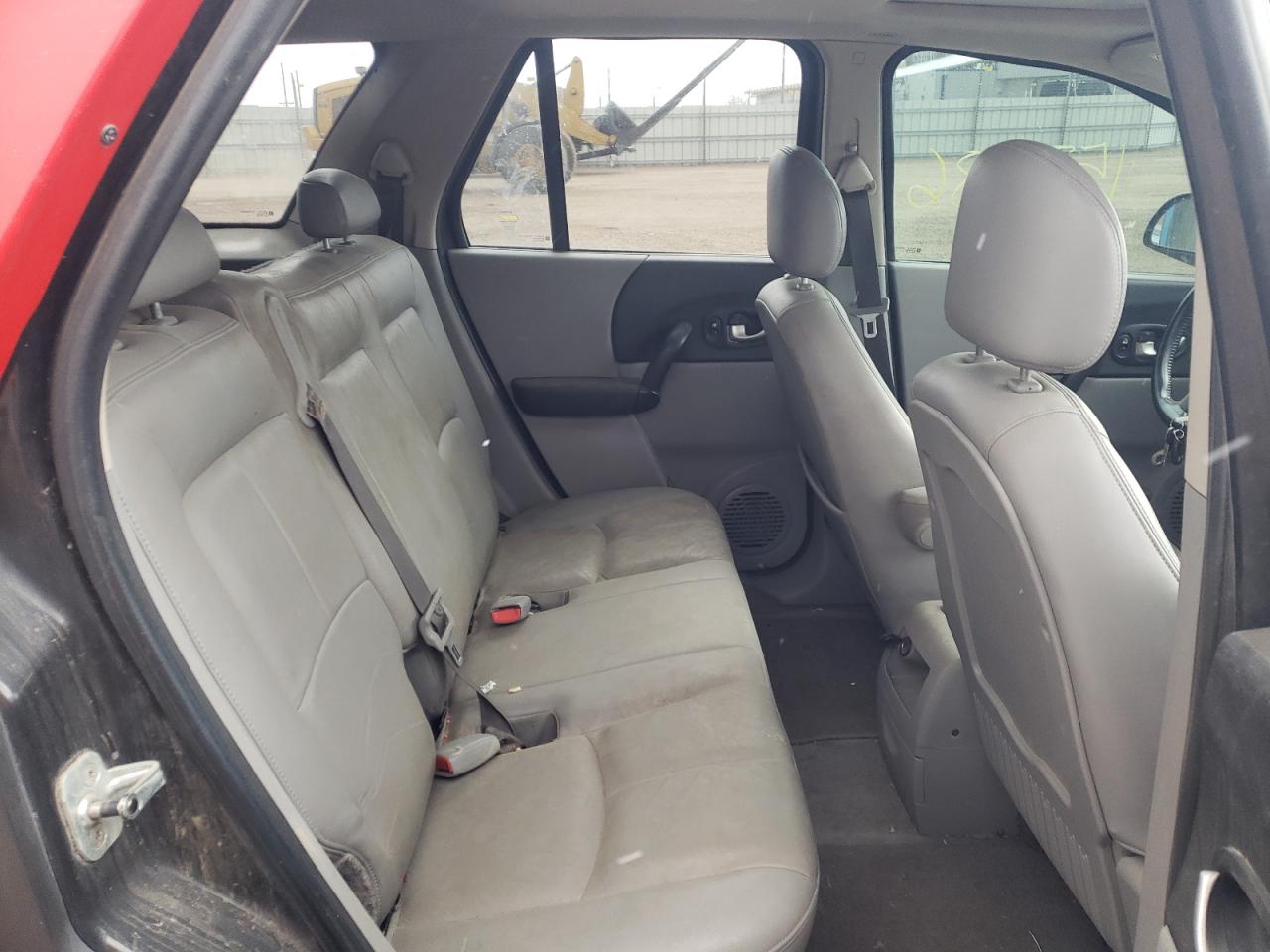 Photo 6 from auction – 2004 SATURN VUE with VIN 5GZCZ63474S834120