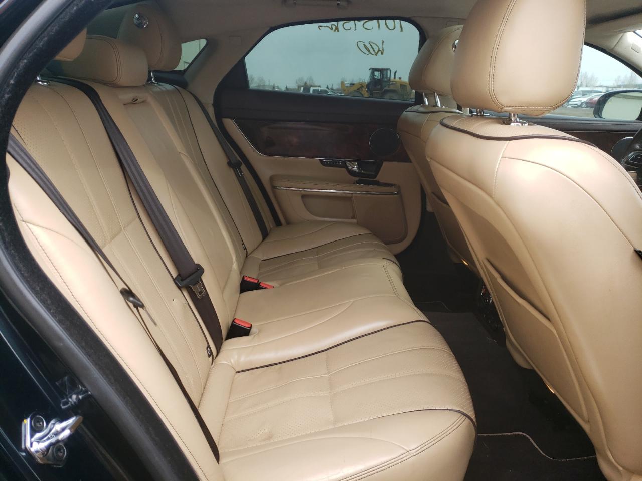 Photo 6 from auction – 2012 JAGUAR XJ with VIN SAJXA1CB4CLV23623