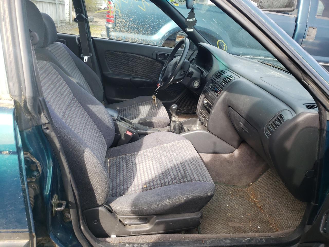 Photo 5 from auction – 1998 SUBARU LEGACY 30T with VIN 4S3BG6859W6620956