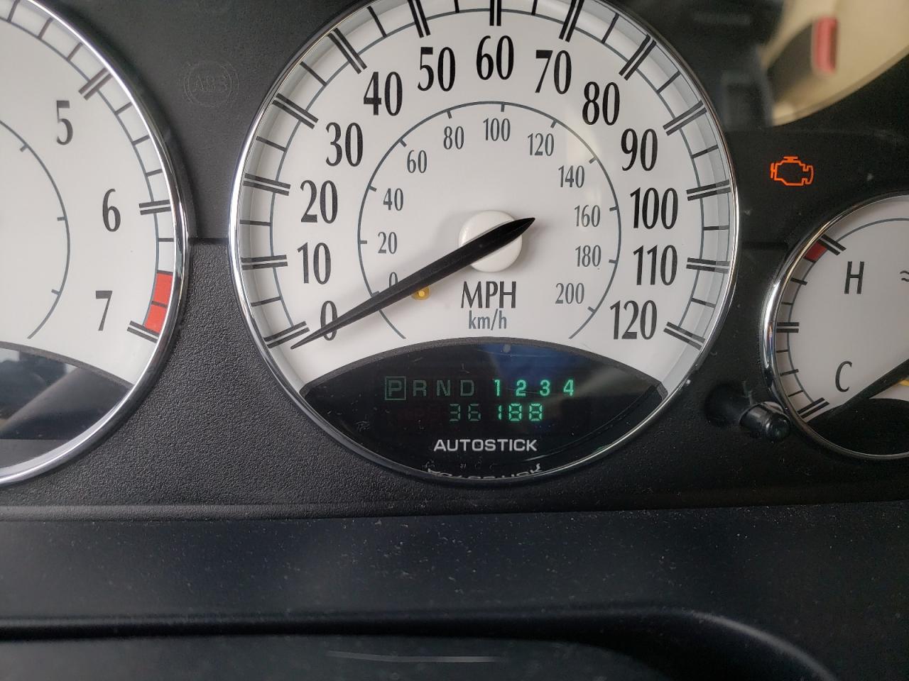Photo 8 from auction – 2001 CHRYSLER SEBRING LI with VIN 1C3EL65U61N633042