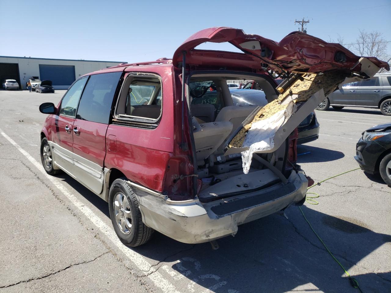 Photo 3 from auction – 2004 KIA SEDONA EX with VIN KNDUP131546579299
