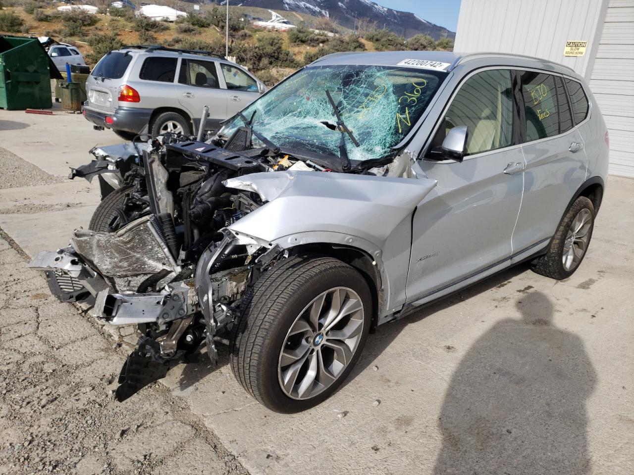 Photo 2 from auction – 2015 BMW X3 XDRIVE2 with VIN 5UXWX9C51F0D59708