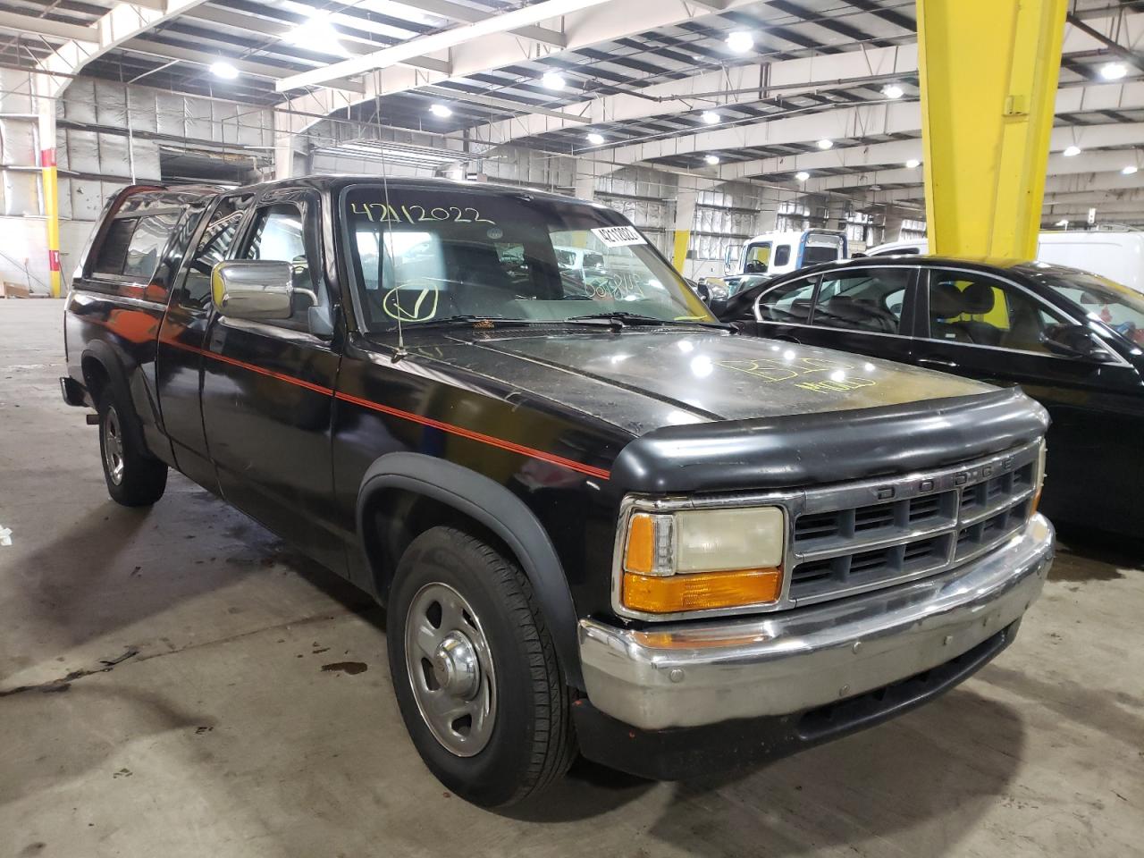 DODGE DAKOTA 1995 with VIN 1B7GL23XXSS195817 - Photo from auction