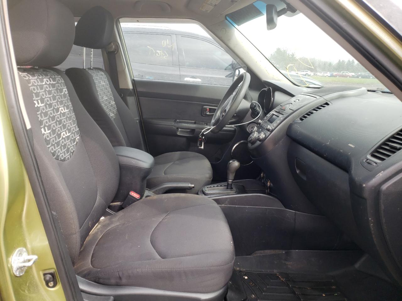 Photo 5 from auction – 2010 KIA SOUL + with VIN KNDJT2A26A7192346