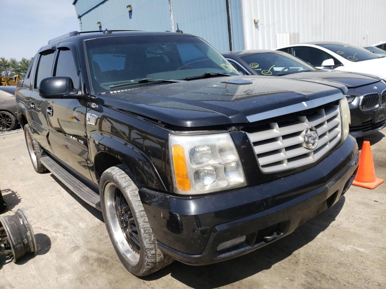 CADILLAC ESCALADE E 2003 with VIN 3GYEK63N43G170933 - Photo from auction