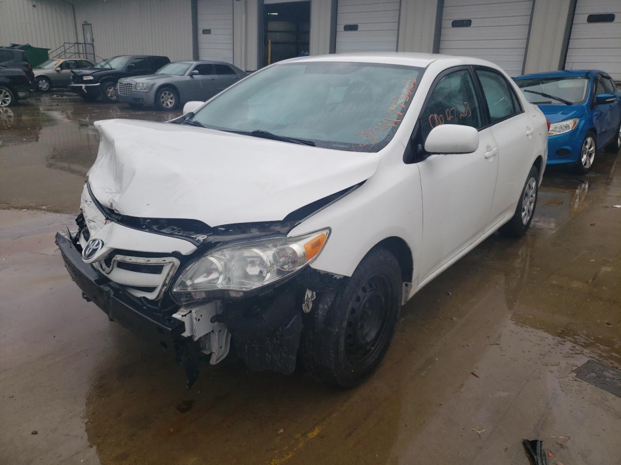 Photo 2 from auction – 2011 TOYOTA COROLLA S with VIN 2T1BU4EE8BC668565