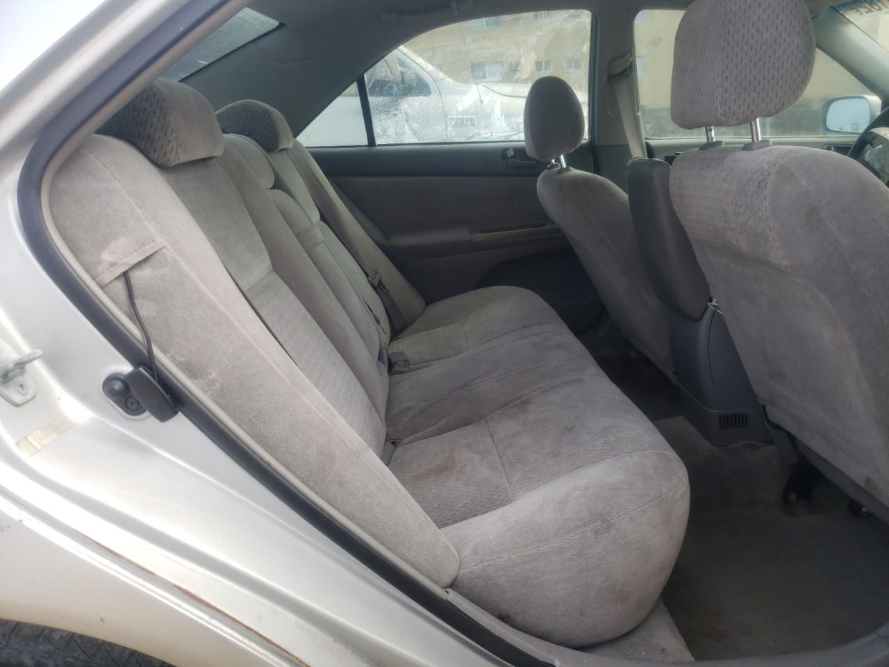 Photo 6 from auction – 2002 TOYOTA CAMRY LE with VIN 4T1BE32K22U542055
