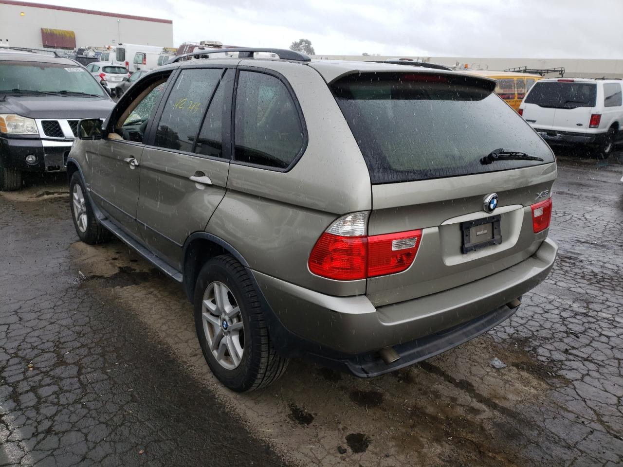 Photo 3 from auction – 2005 BMW X5 3.0I with VIN 5UXFA13565LY15344