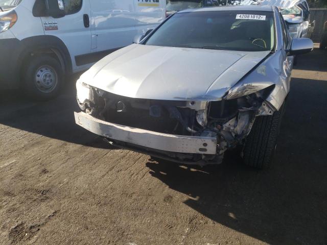 Photo 9 from auction – 2010 ACURA TSX with VIN JH4CU2F63AC030603