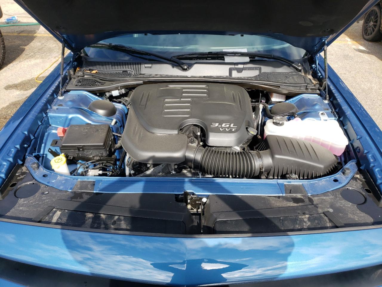 Photo 7 from auction – 2021 DODGE CHALLENGER with VIN 2C3CDZAG5MH596939