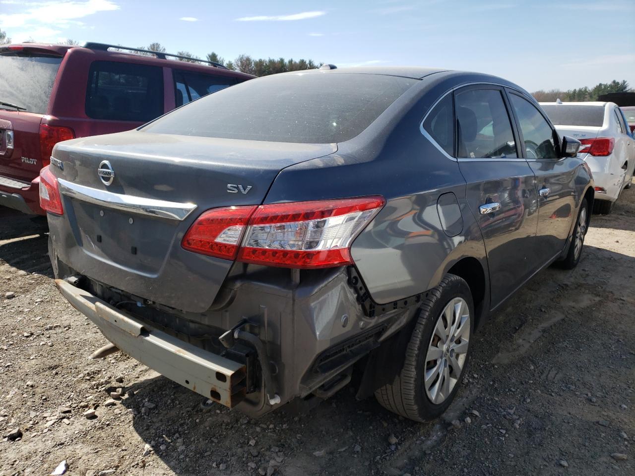 Photo 4 from auction – 2015 NISSAN SENTRA S with VIN 3N1AB7AP0FL659889