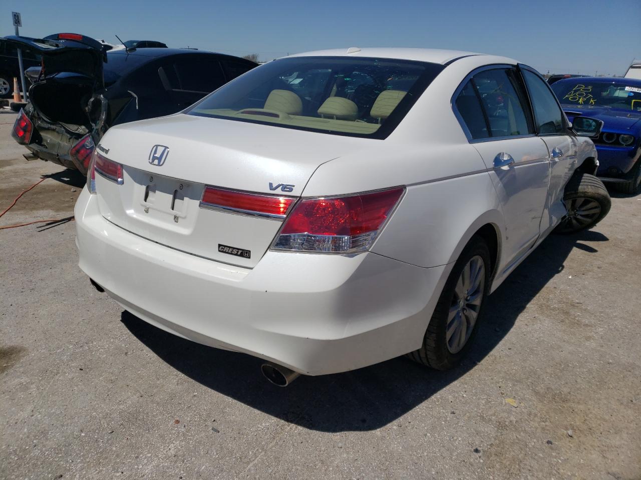Photo 4 from auction – 2012 HONDA ACCORD EXL with VIN 1HGCP3F82CA020208