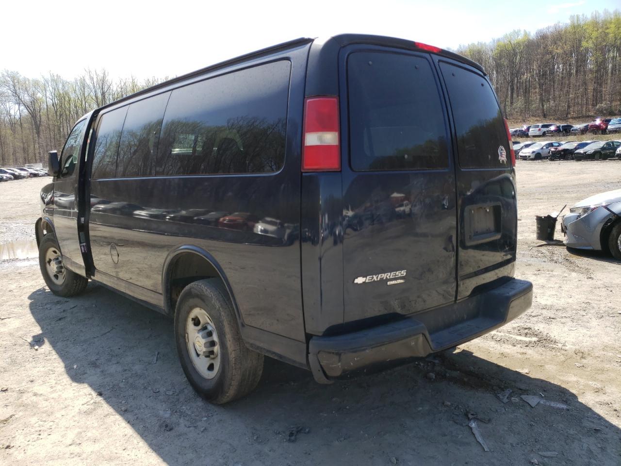 Photo 13 from auction – 2009 CHEVROLET EXPRESS G2 with VIN 1GAGG25K791158125
