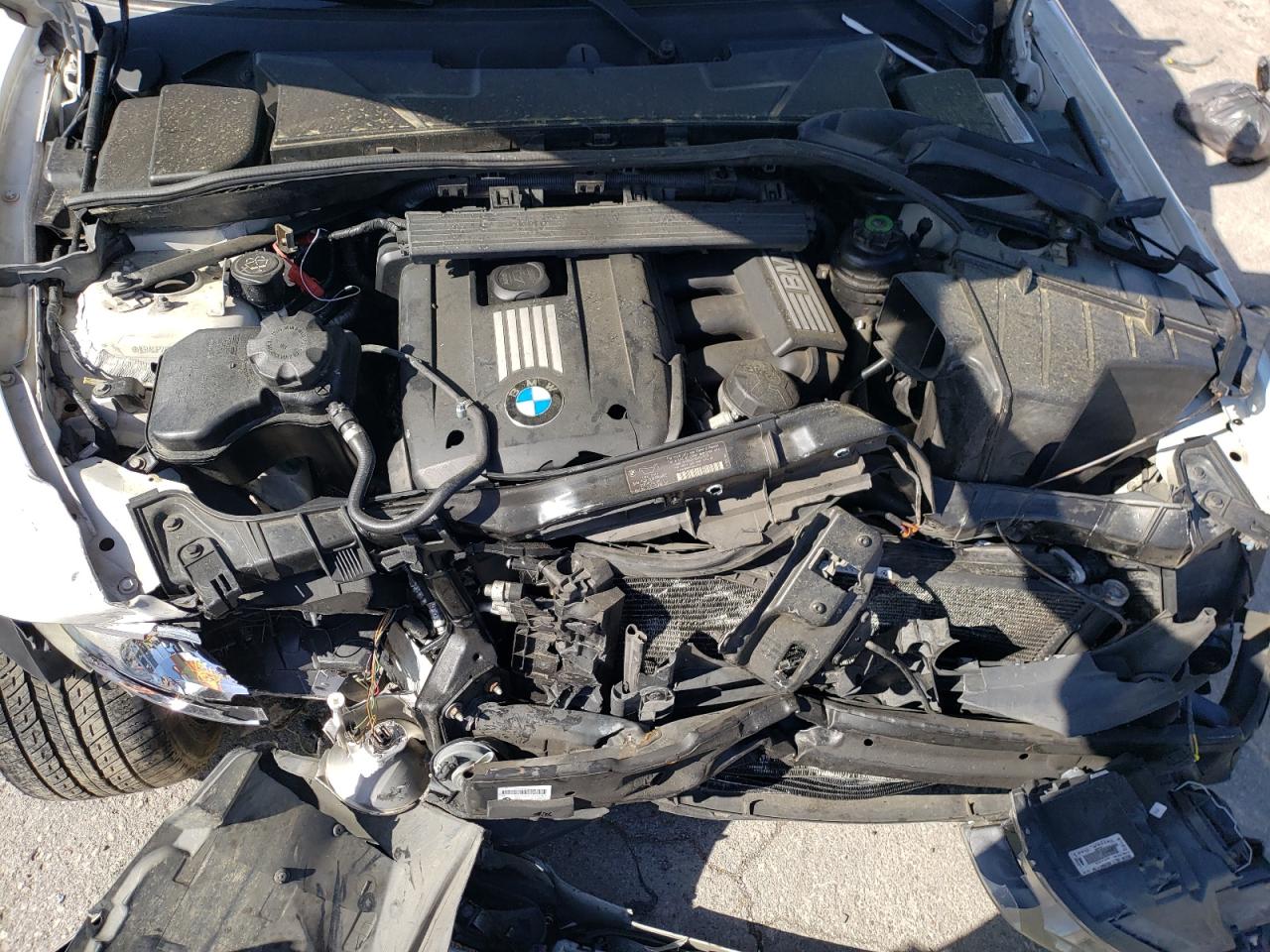 Photo 7 from auction – 2010 BMW 128 I with VIN WBAUP7C51AVK76833