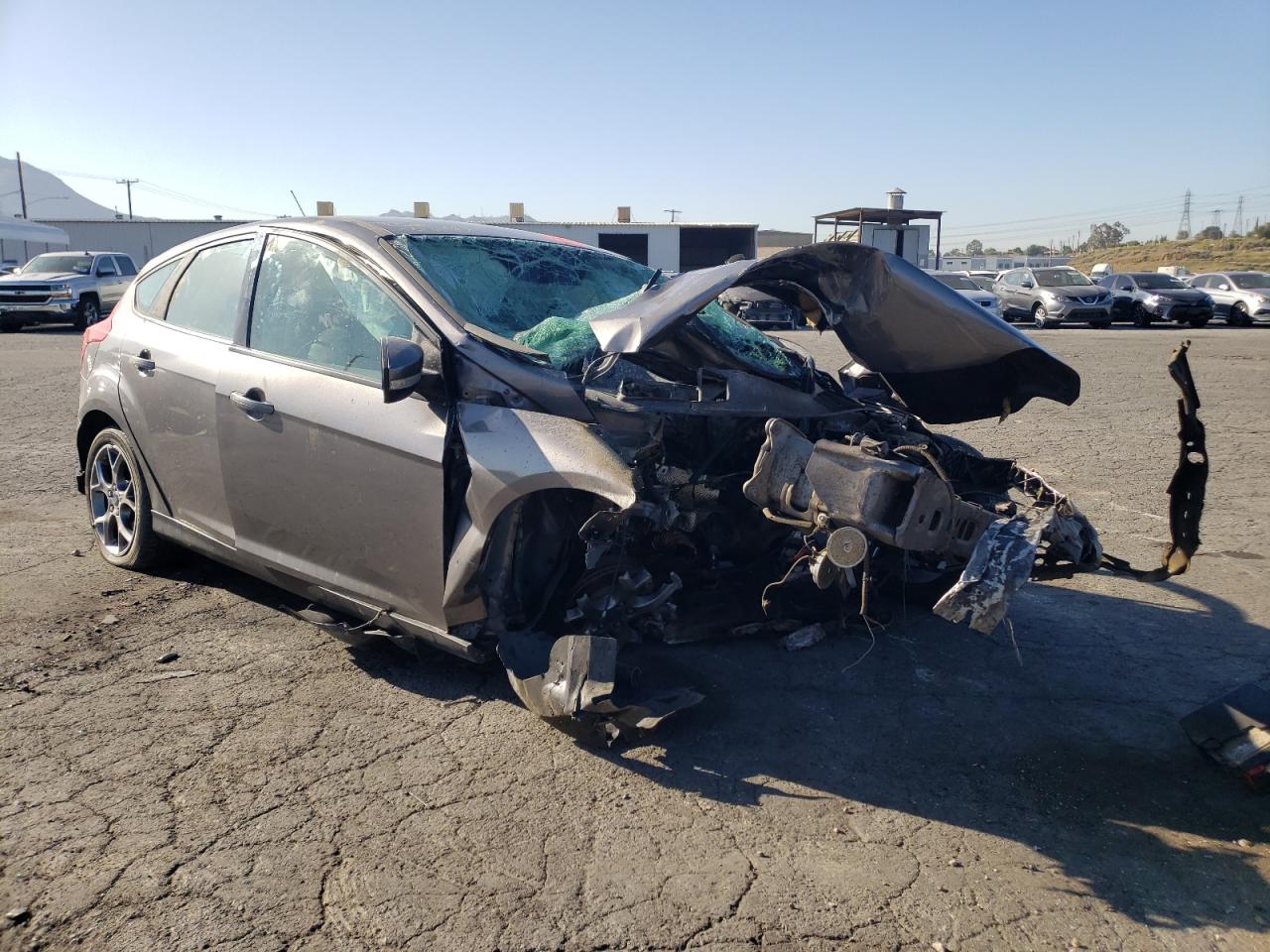 FORD FOCUS SE 2014 with VIN 1FADP3K28EL349612 - Photo from auction