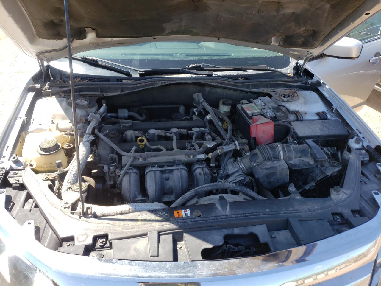 Photo 7 from auction – 2011 FORD FUSION SE with VIN 3FAHP0HA5BR123331