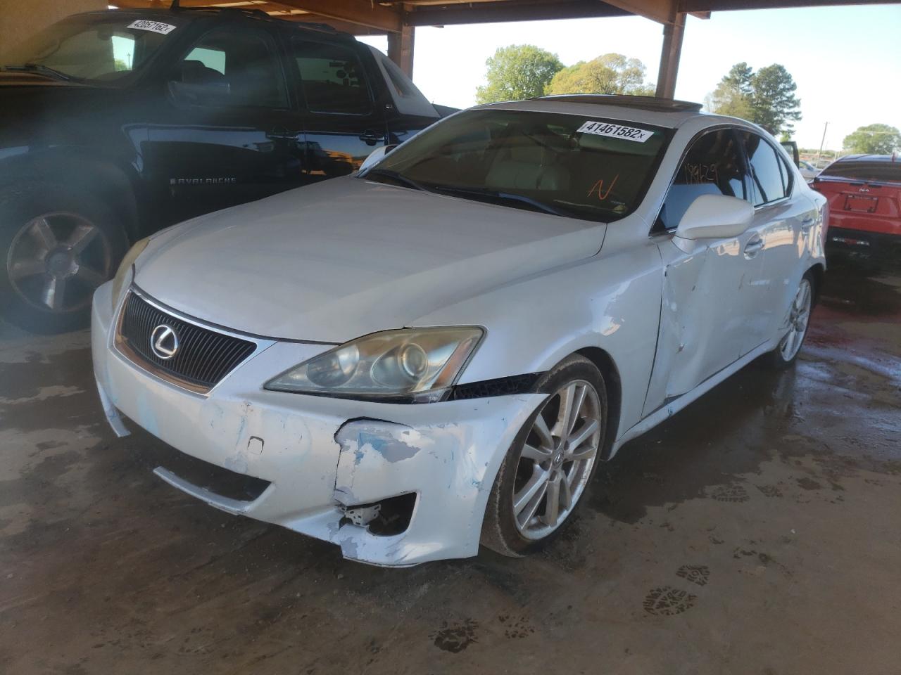 Photo 2 from auction – 2007 LEXUS IS 250 with VIN JTHBK262975037177