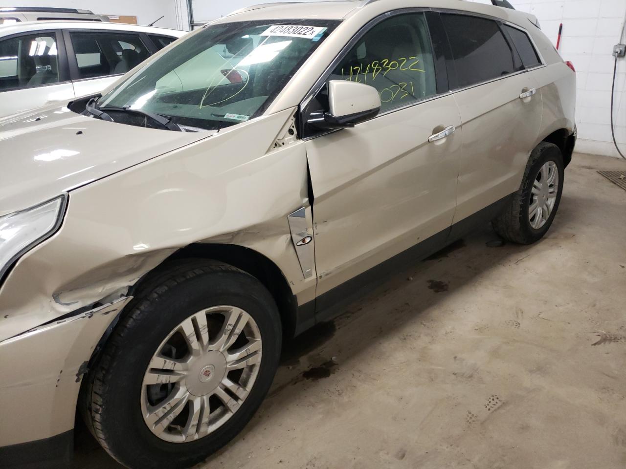 Photo 9 from auction – 2011 CADILLAC SRX LUXURY with VIN 3GYFNAEY6BS553497