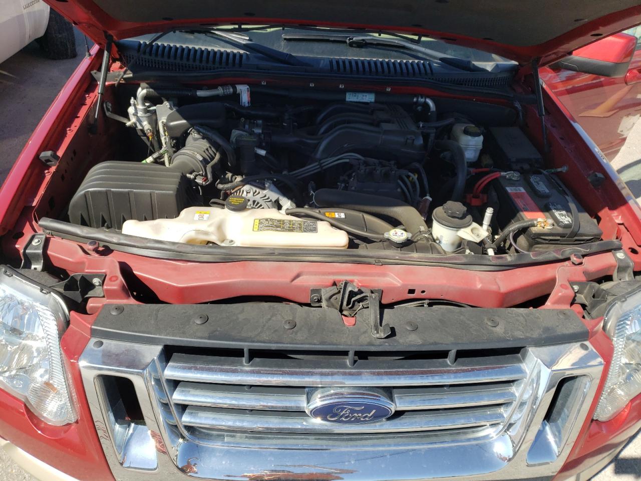 Photo 7 from auction – 2010 FORD EXPLORER E with VIN 1FMEU6EE2AUA03070
