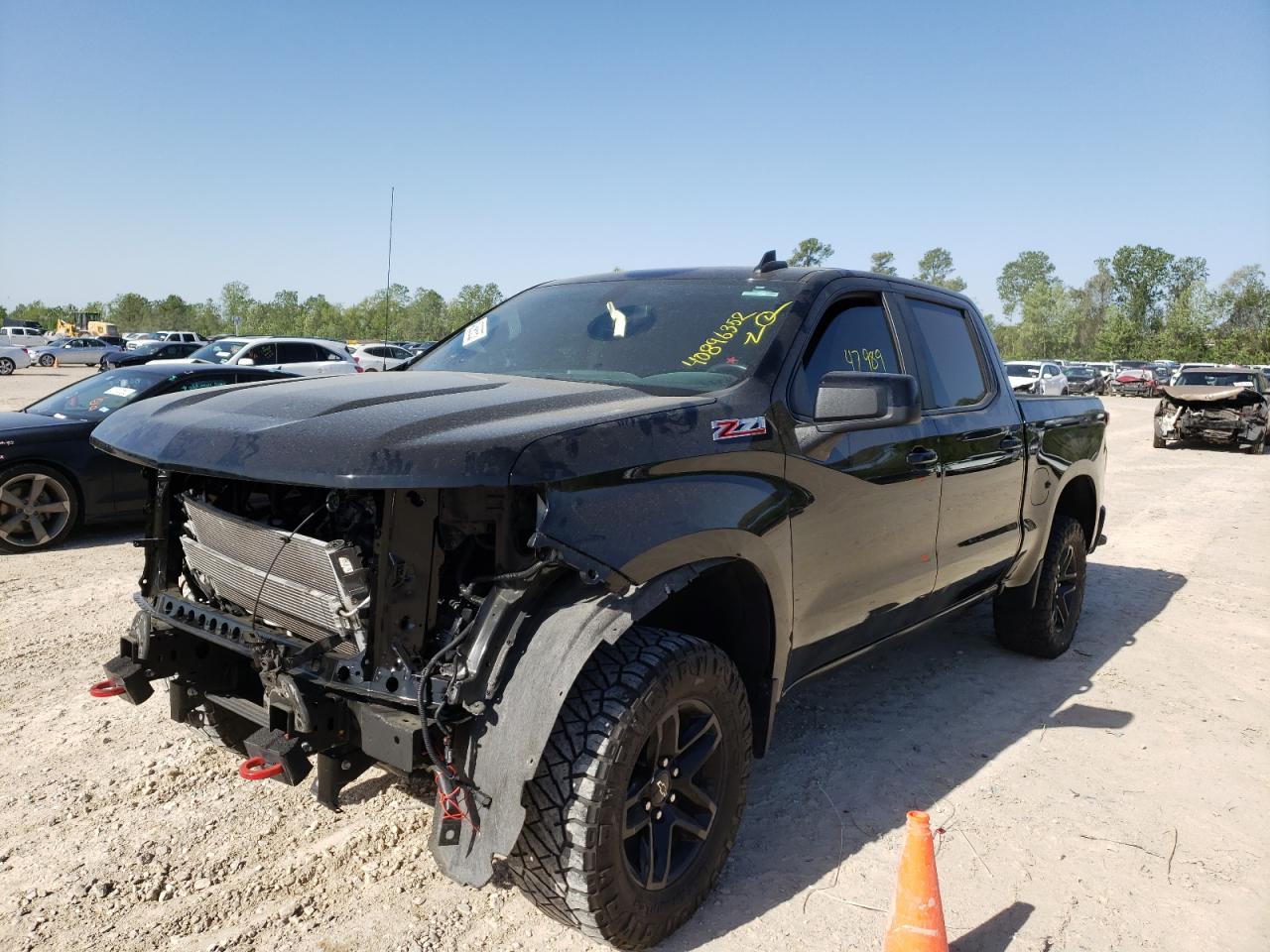 Photo 2 from auction – 2020 CHEVROLET SILVERADO with VIN 3GCPYFEDXLG132818