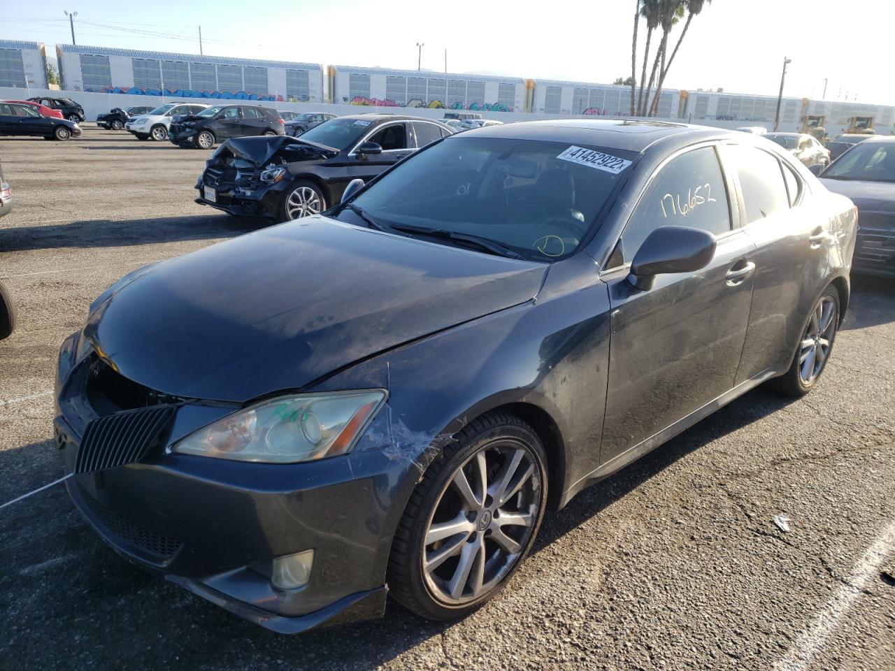Фото 2 с аукциона – 2006 LEXUS IS 250 с VIN JTHBK262165010540