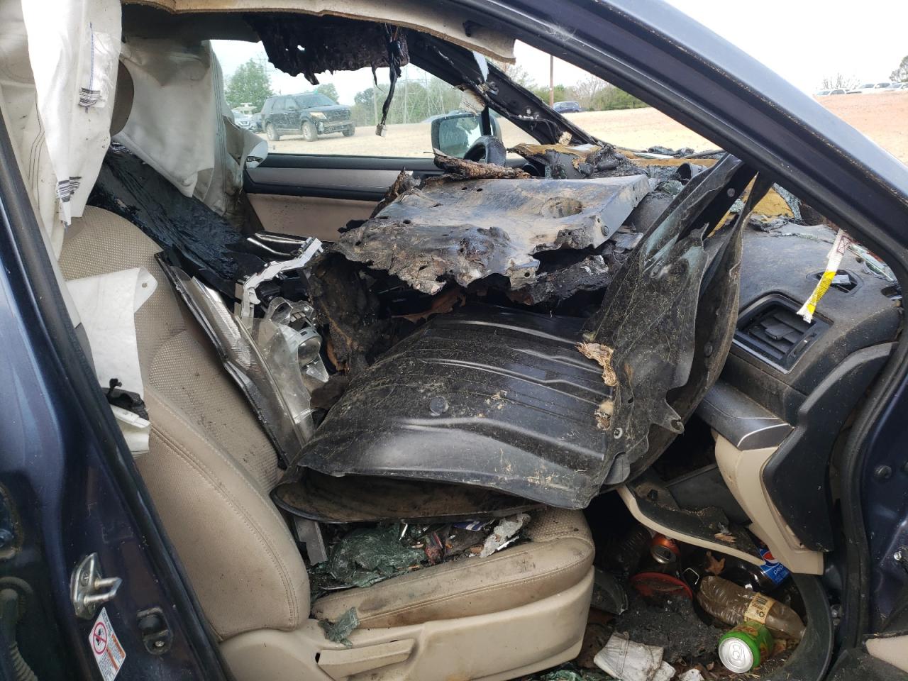 Снимка 5 от търг – 2016 SUBARU OUTBACK 2. с VIN 4S4BSBCC0G3239685
