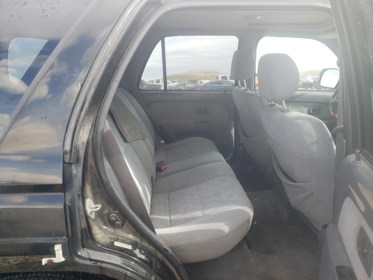 Photo 6 from auction – 2000 TOYOTA 4RUNNER SR with VIN JT3HN86R3Y0265598