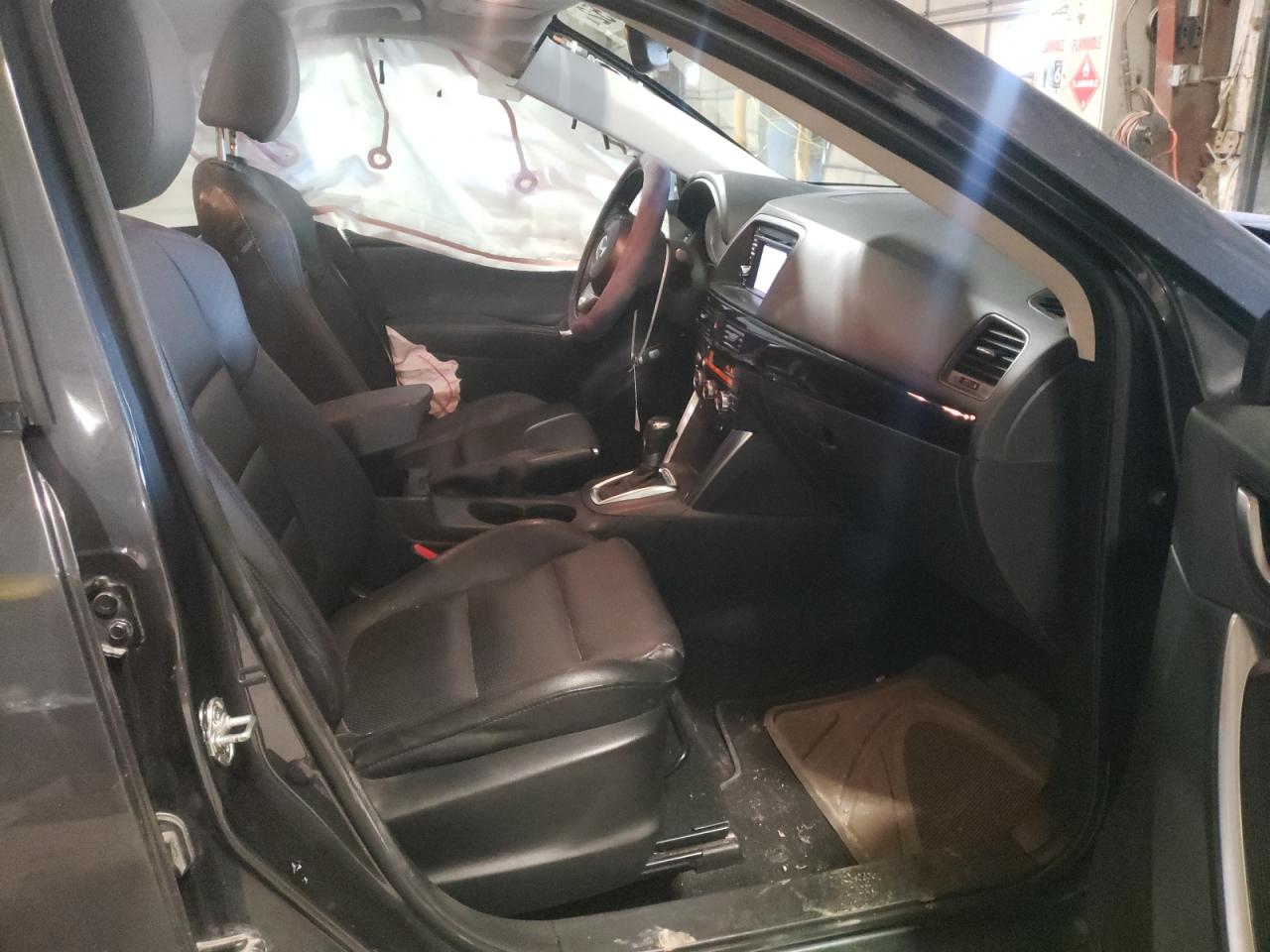 Photo 5 from auction – 2015 MAZDA CX-5 GT with VIN JM3KE4DY6F0487609