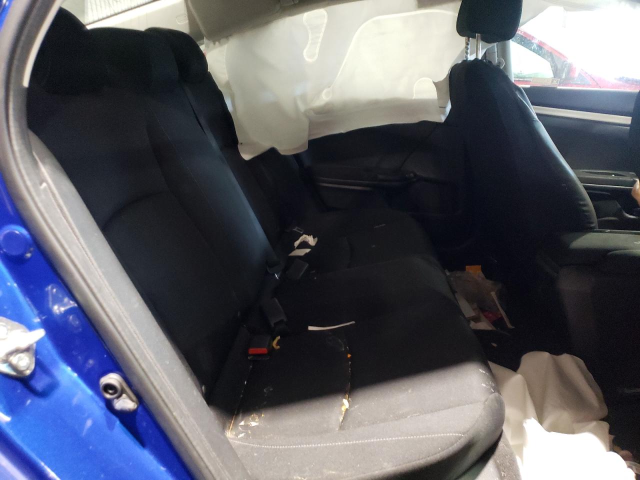 Photo 6 from auction – 2018 HONDA CIVIC LX with VIN 2HGFC2F53JH565695