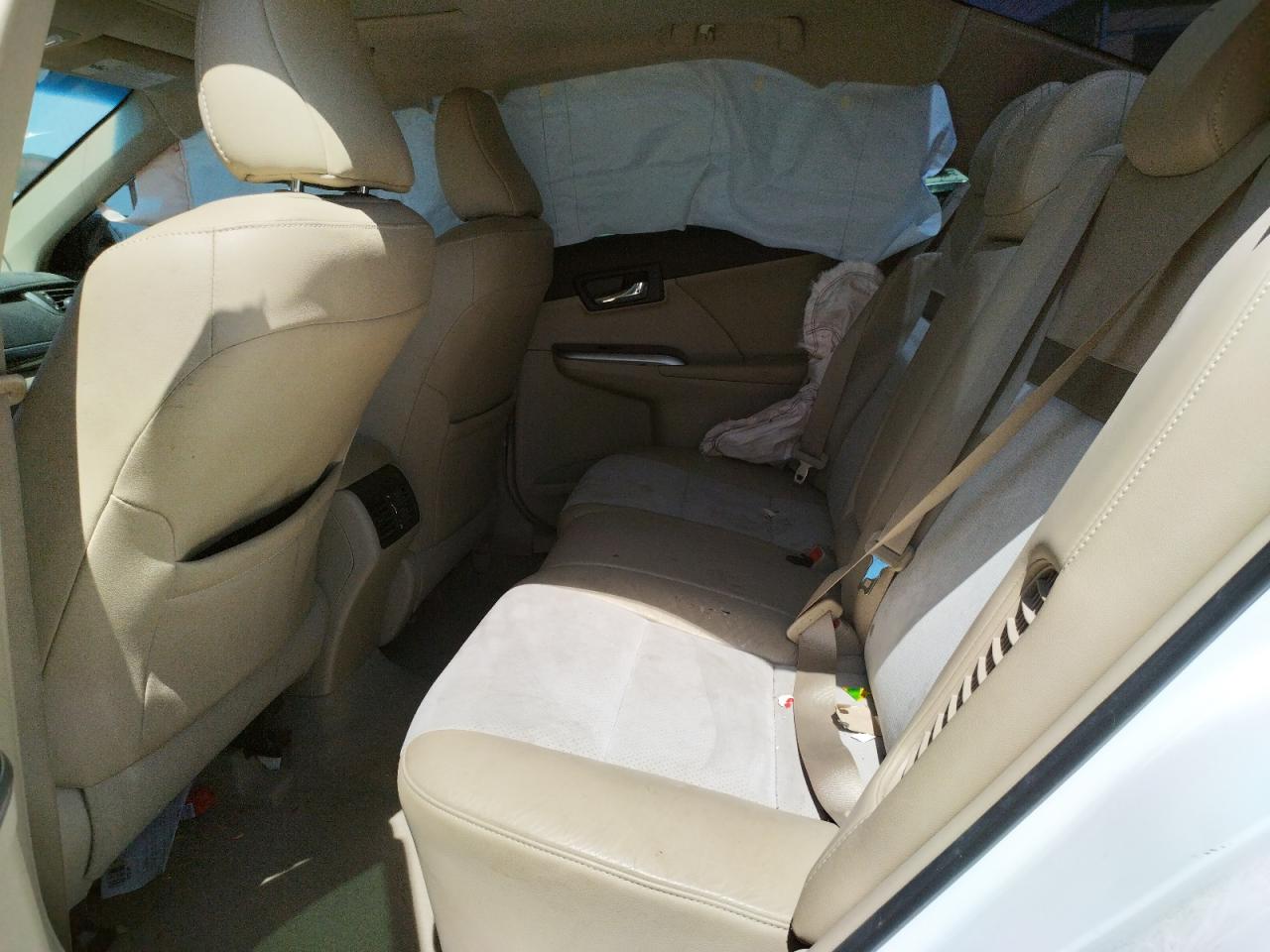 Photo 6 from auction – 2012 TOYOTA CAMRY HYBR with VIN 4T1BD1FK2CU002143