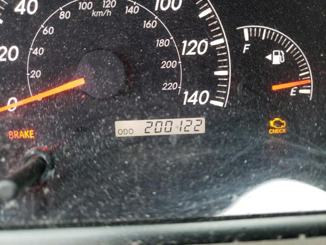 Photo 8 from auction – 2005 TOYOTA CAMRY LE with VIN 4T1BF30K25U621312