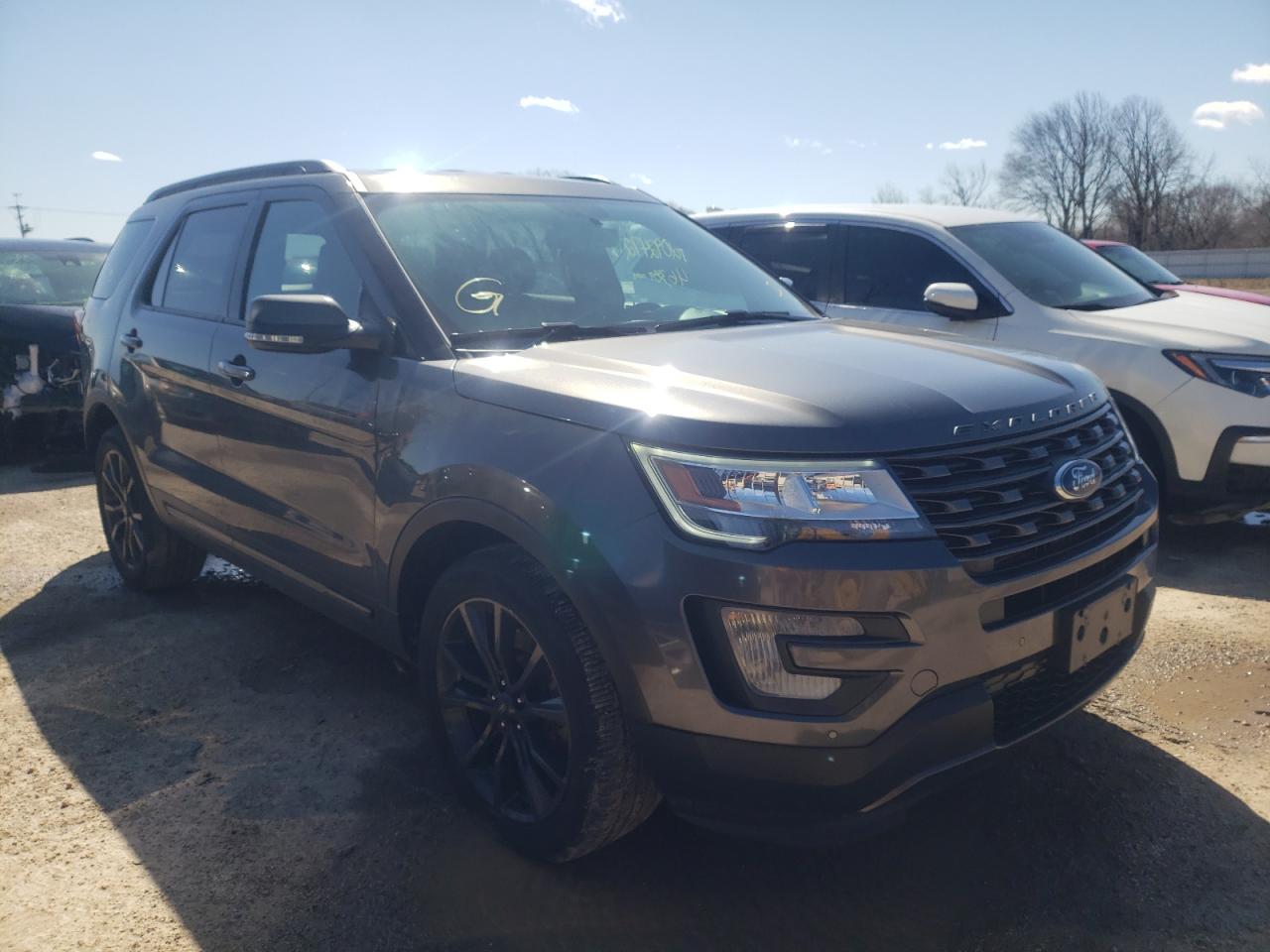 FORD EXPLORER X 2017 with VIN 1FM5K8D84HGC19993 - Photo from auction