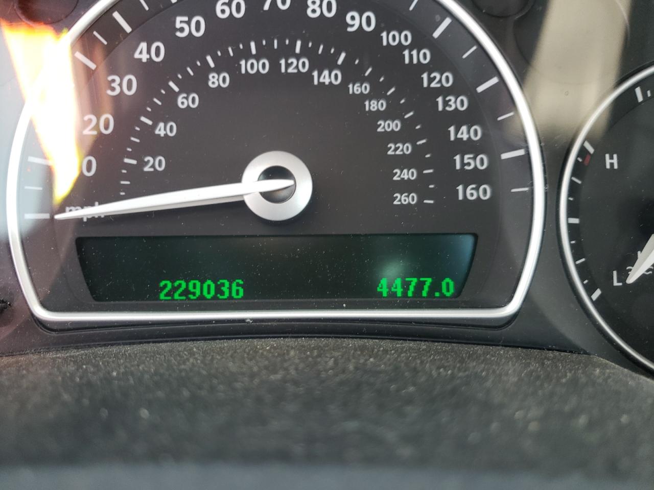 Photo 8 from auction – 2008 SAAB 9-3 2.0T with VIN YS3FB49Y981128952