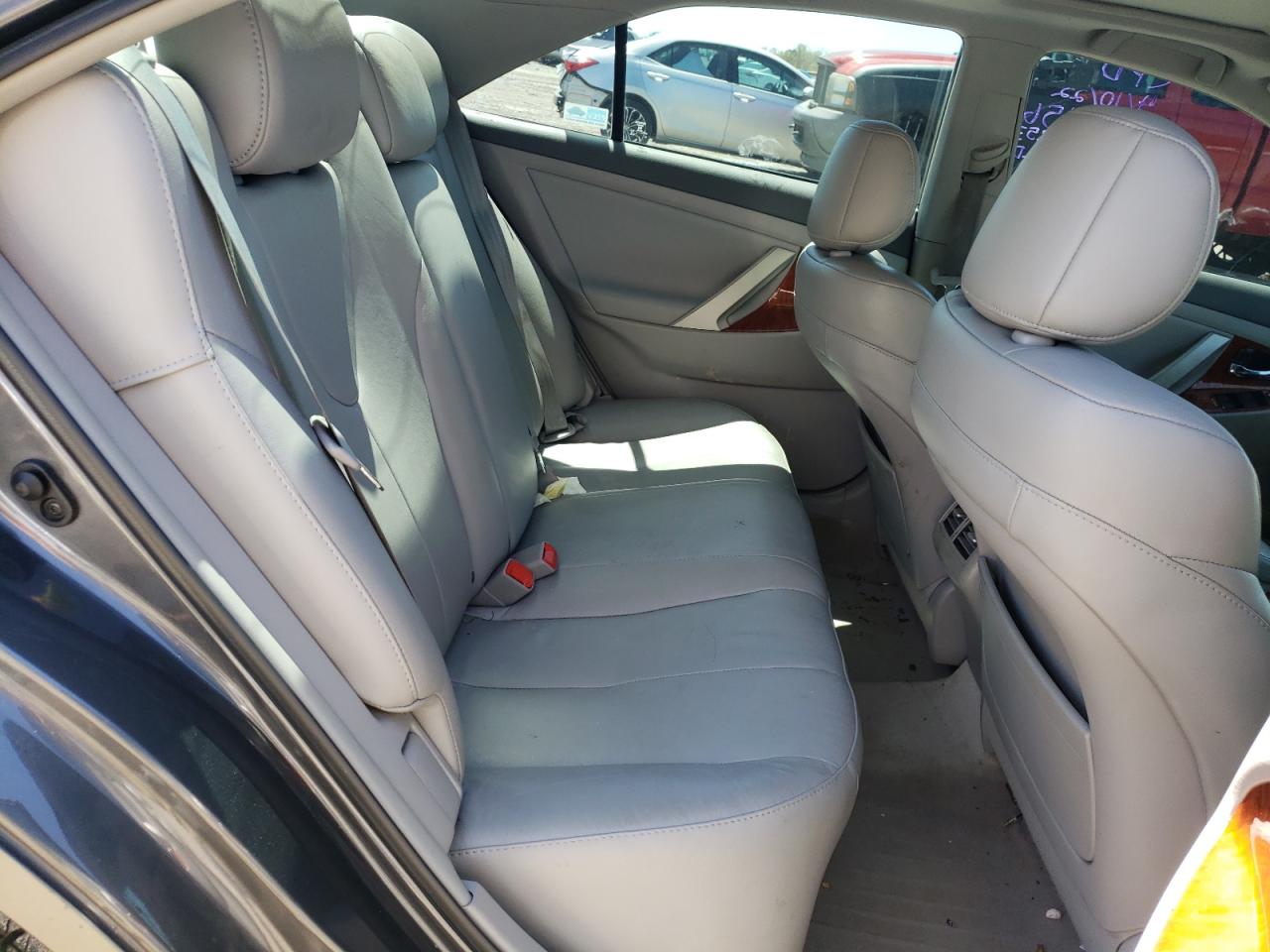 Photo 6 from auction – 2011 TOYOTA CAMRY BASE with VIN 4T1BF3EK2BU197456