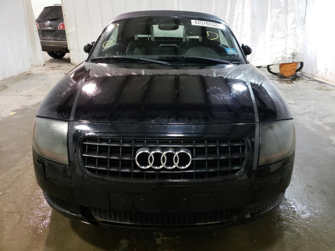 Photo 9 from auction – 2003 AUDI TT with VIN TRUTC28N331004516