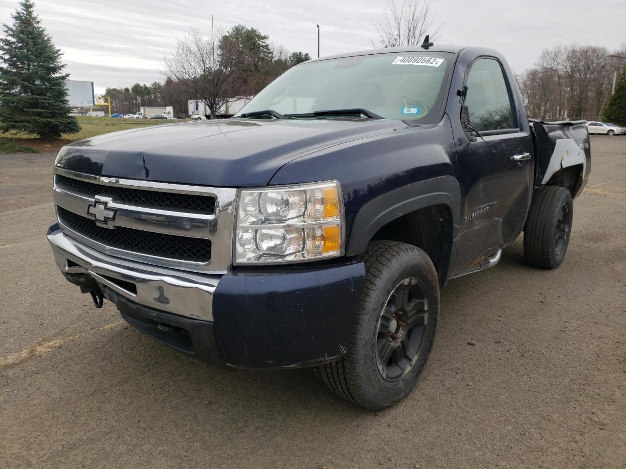 Photo 2 from auction – 2010 CHEVROLET SILVERADO with VIN 1GCPKPEA4AZ154355