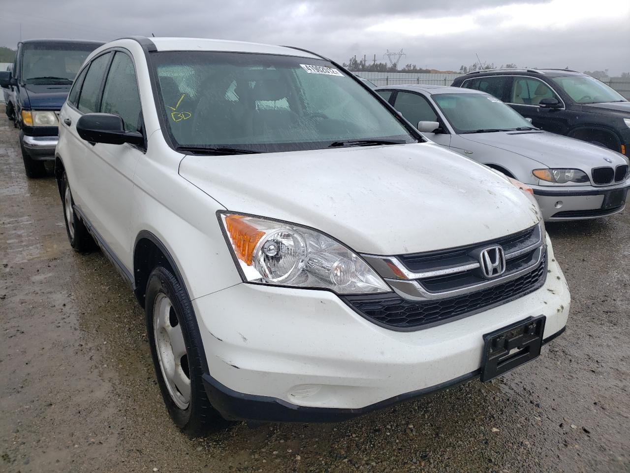 HONDA CR-V LX 2011 with VIN JHLRE4H33BC030032 - Photo from auction