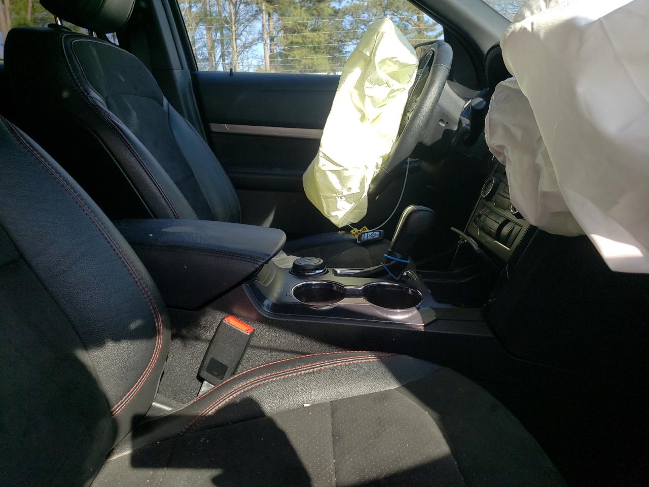 Photo 5 from auction – 2018 FORD EXPLORER X with VIN 1FM5K8D83JGC21658