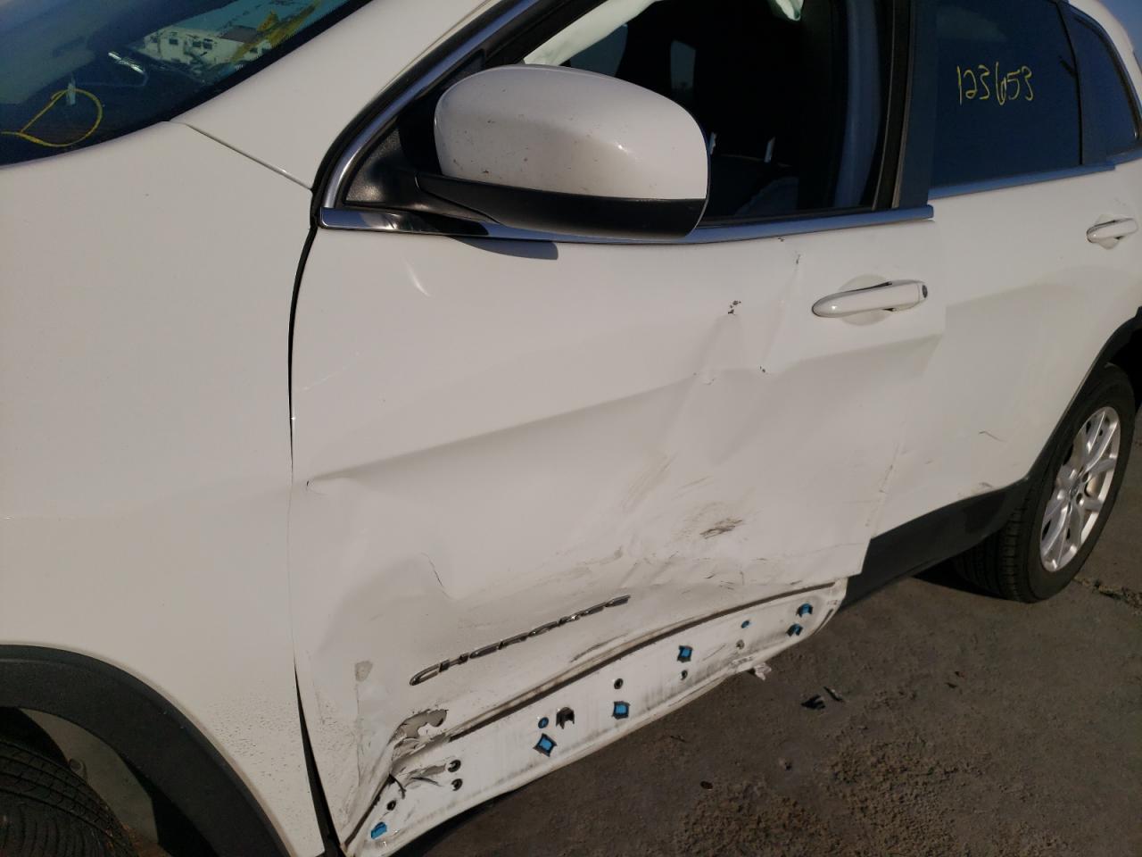 Photo 9 from auction – 2014 JEEP CHEROKEE L with VIN 1C4PJLCS5EW205201