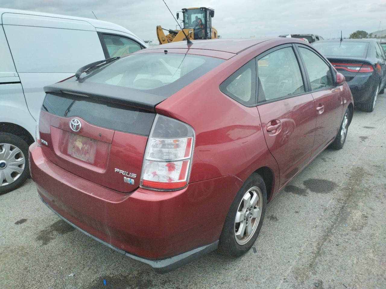 Photo 4 from auction – 2005 TOYOTA PRIUS with VIN JTDKB20U350125311