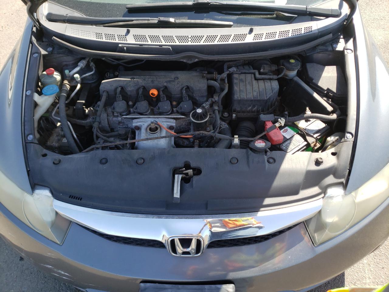 Photo 7 from auction – 2011 HONDA CIVIC LX with VIN 19XFA1F50BE042632