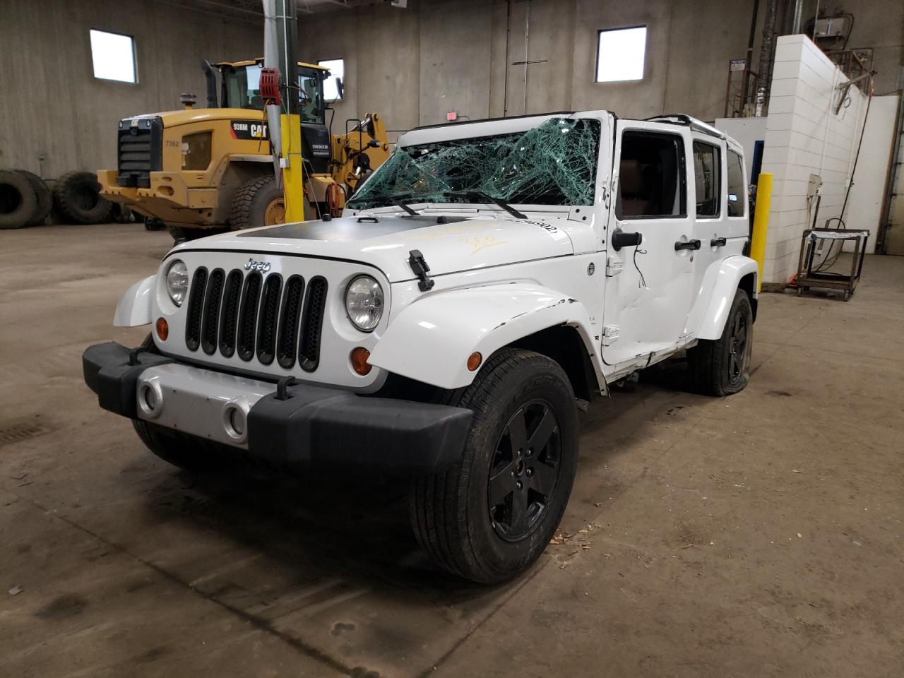 Foto 2 de la subasta – 2012 JEEP WRANGLER U con VIN 1C4BJWEG0CL196099
